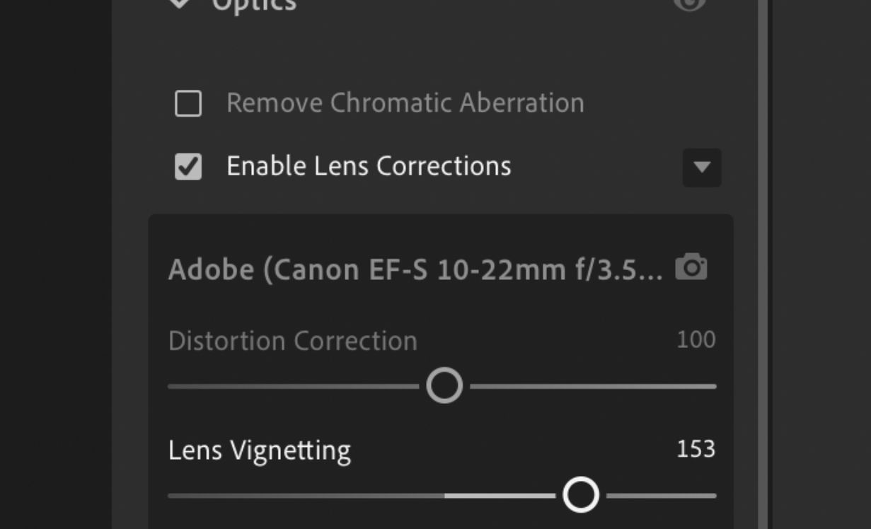 Lens vignetting settings in Adobe Lightroom