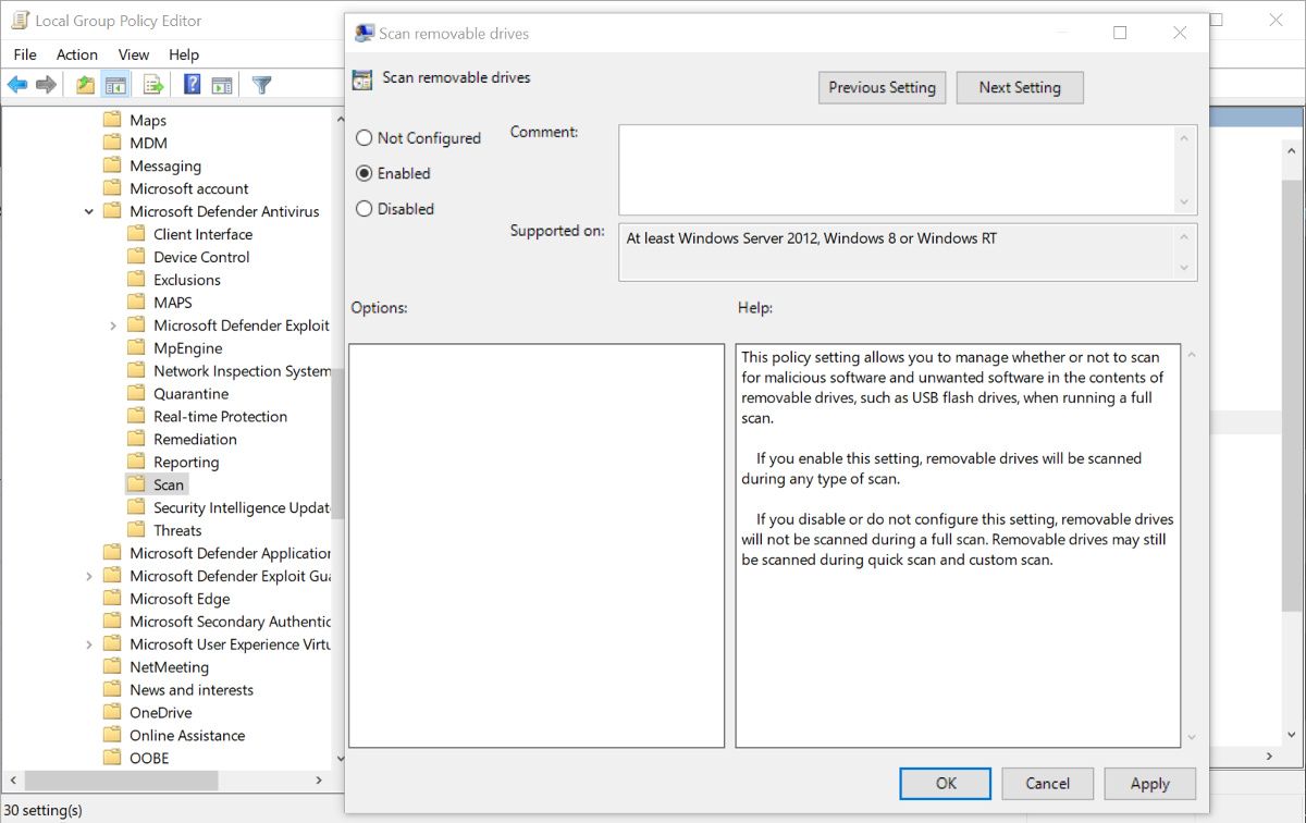 The Group Policy Editor showing Defender scan options