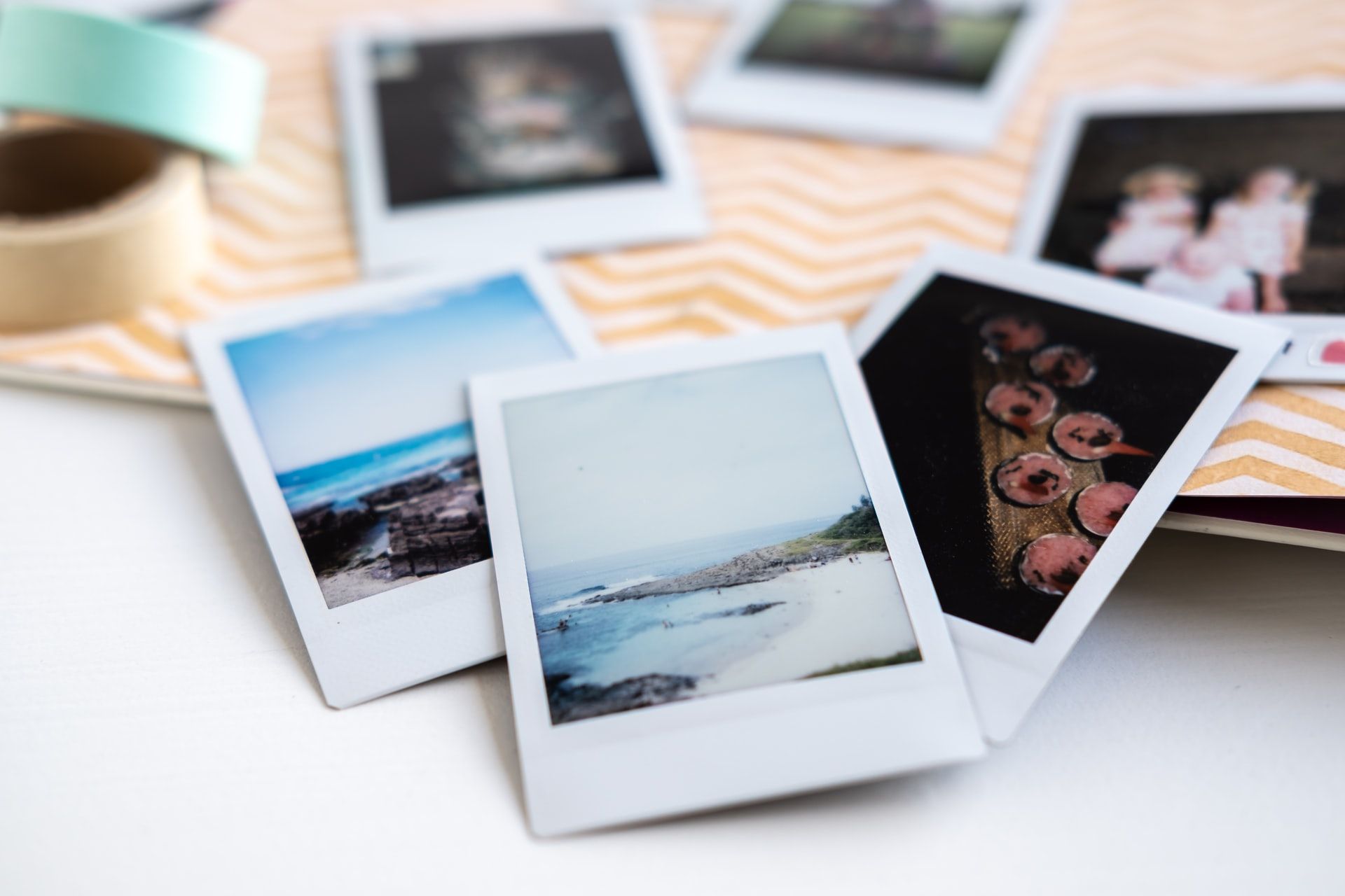 How to Take the Perfect Polaroid Picture: 8 Tips