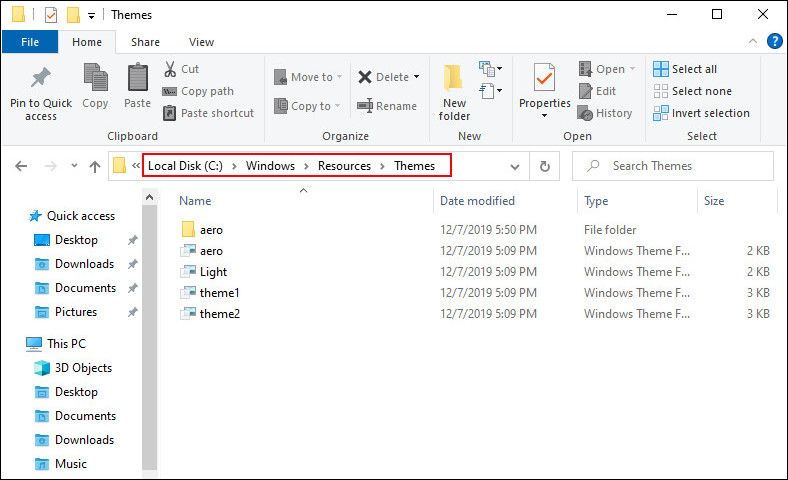 Themes folder in File Explorer