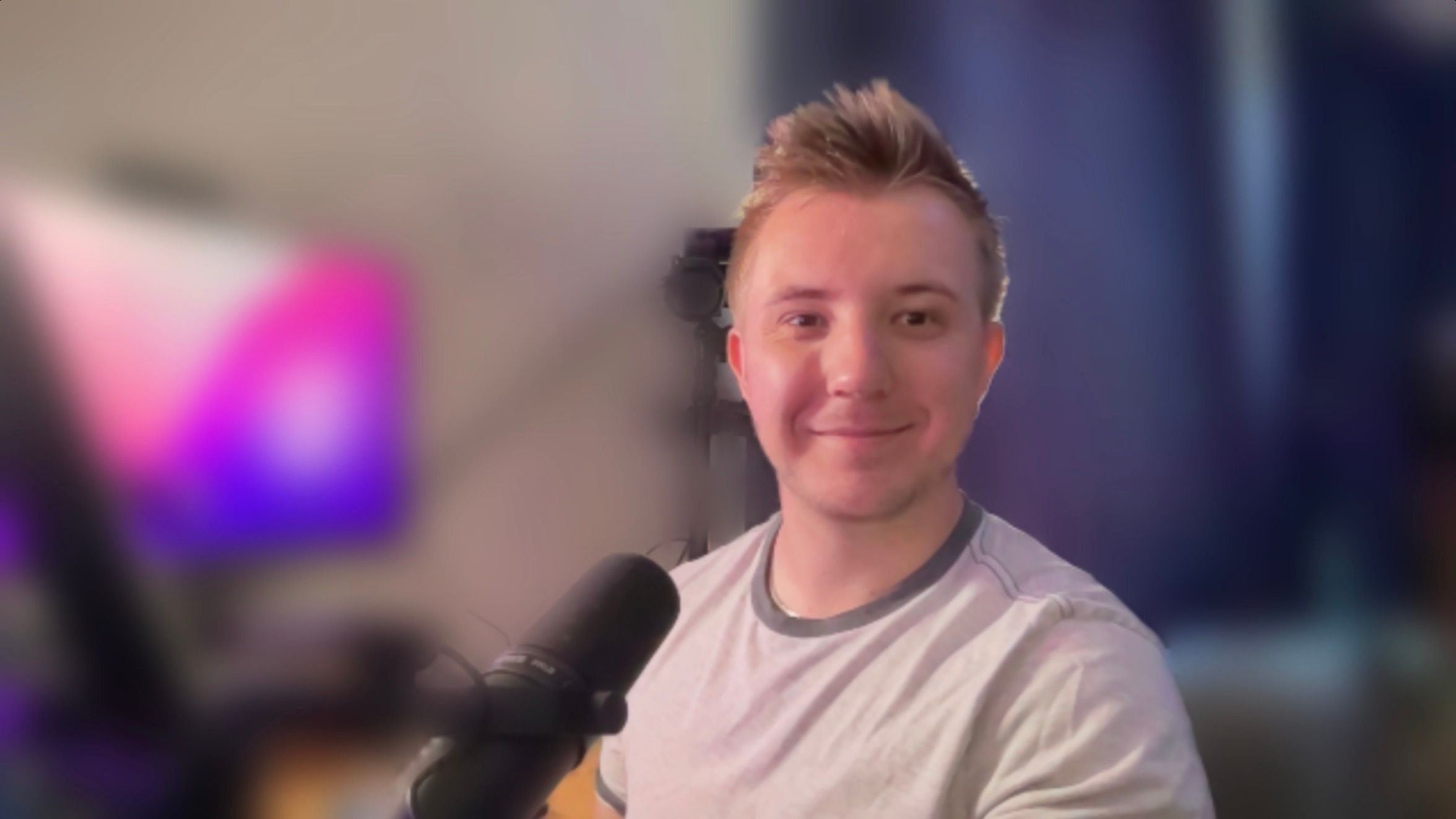 Mac Webcam using Discord's background blur