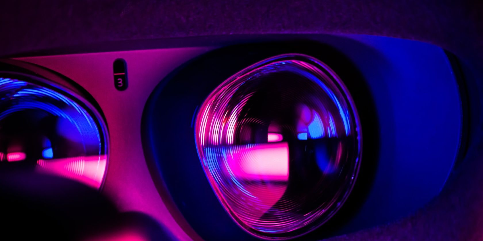 close up of a VR lens 