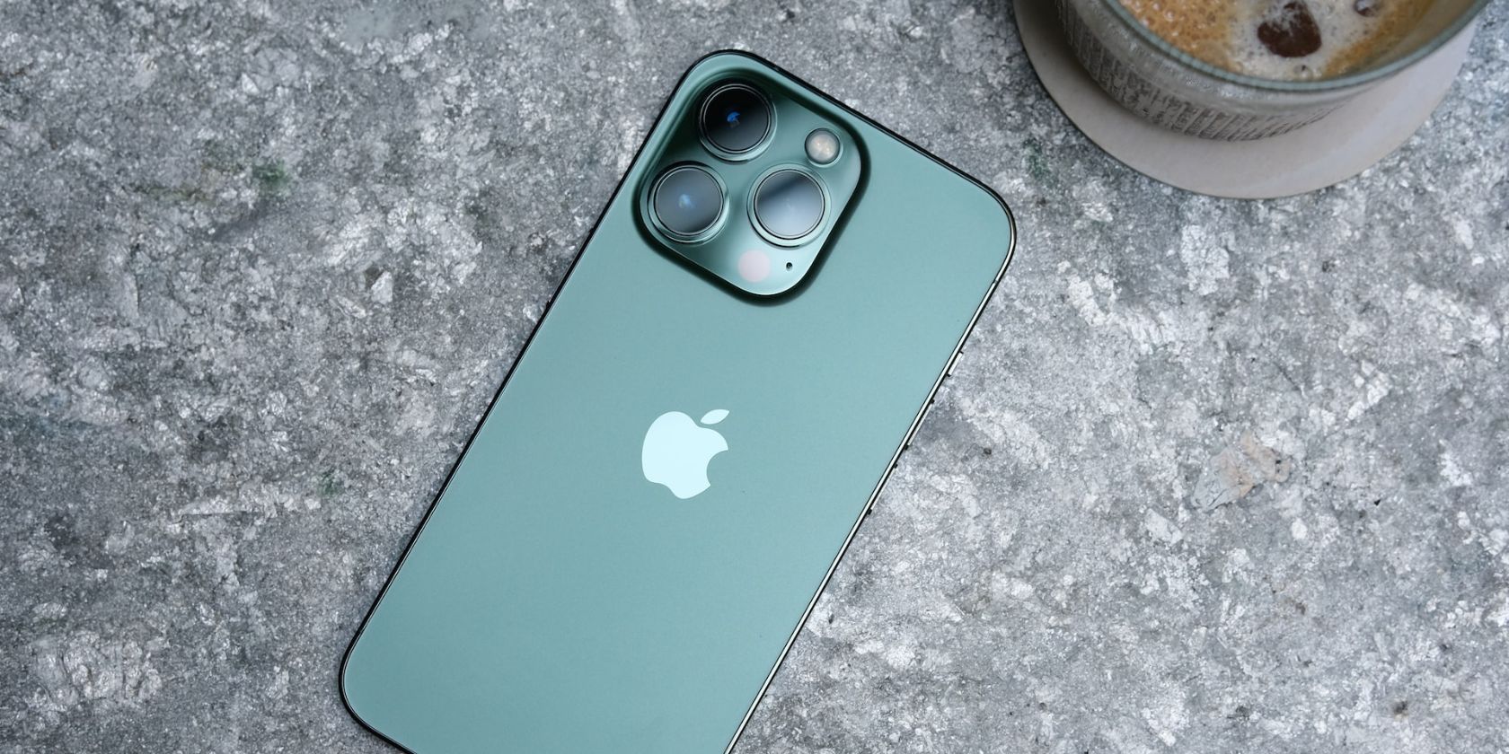 iPhone 13 Pro in Alpine Green