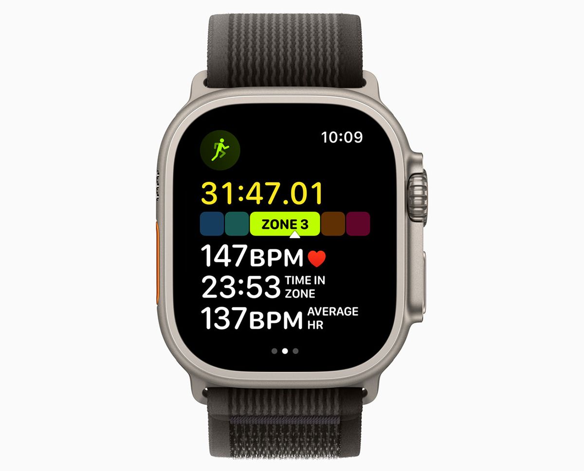 Apple Watch Ultra mostrando as novas métricas de treino