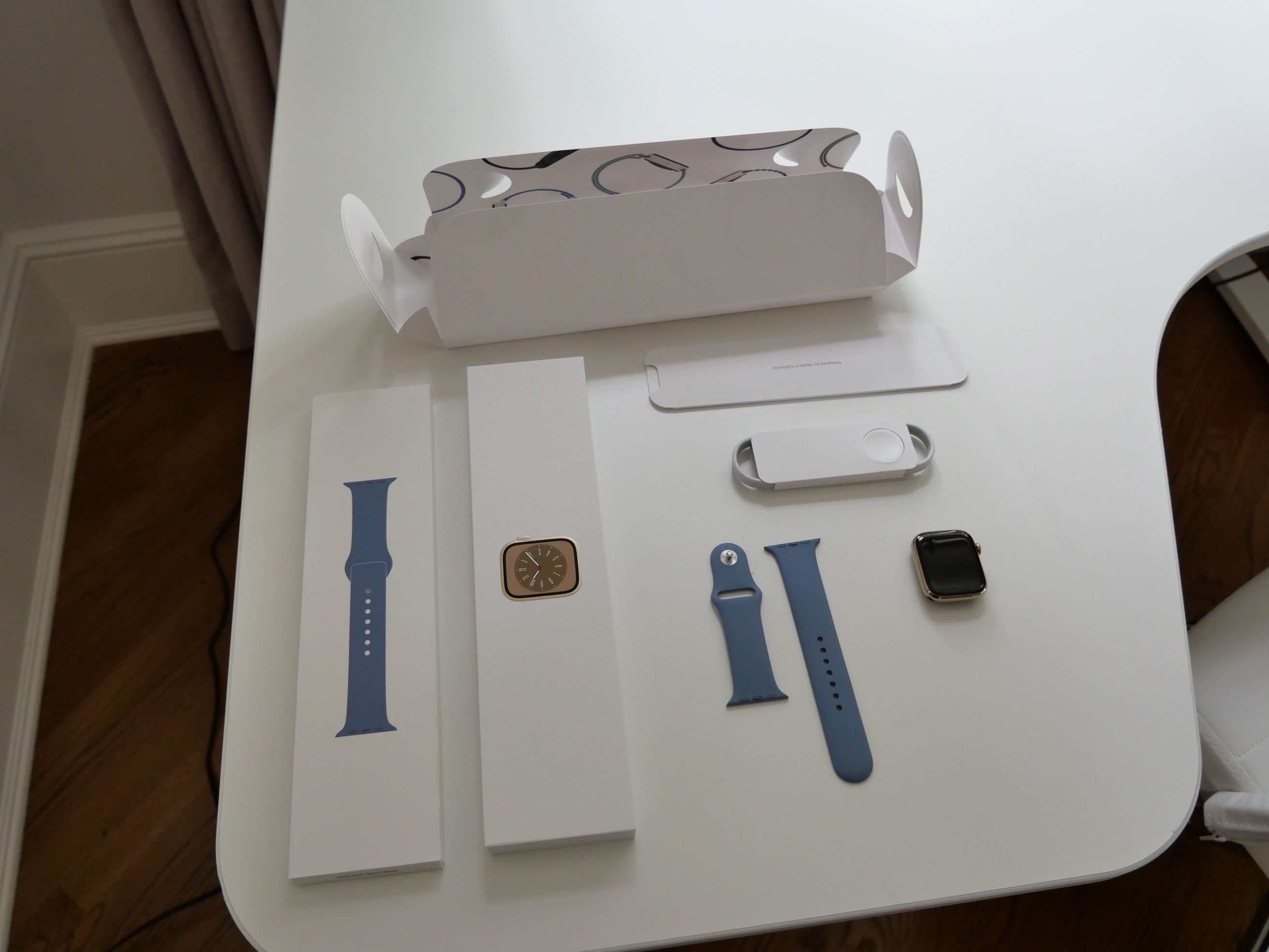 Apple Watch Box Contents