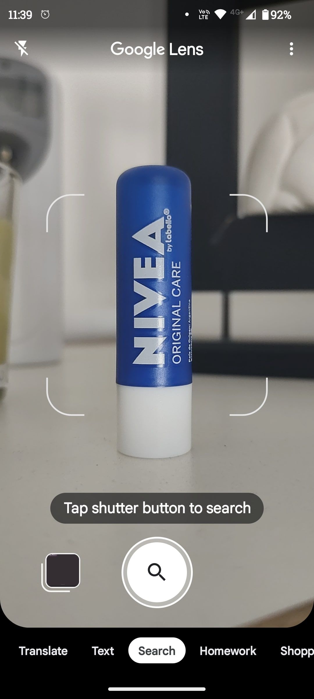 دوربین لنز گوگل به یک مومیایی لب Nivea اشاره کرد