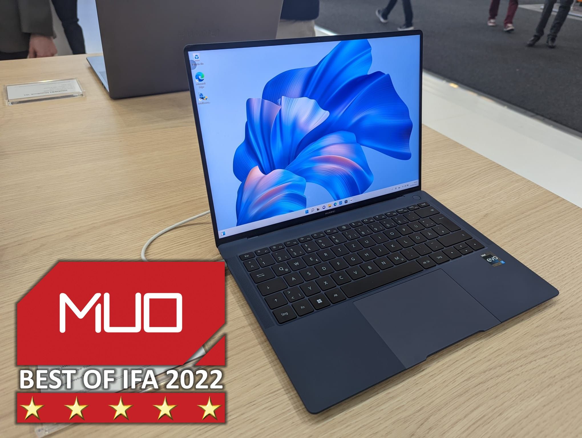MUO IFA 2022 Award Best Laptop Huawei Matebook X Pro