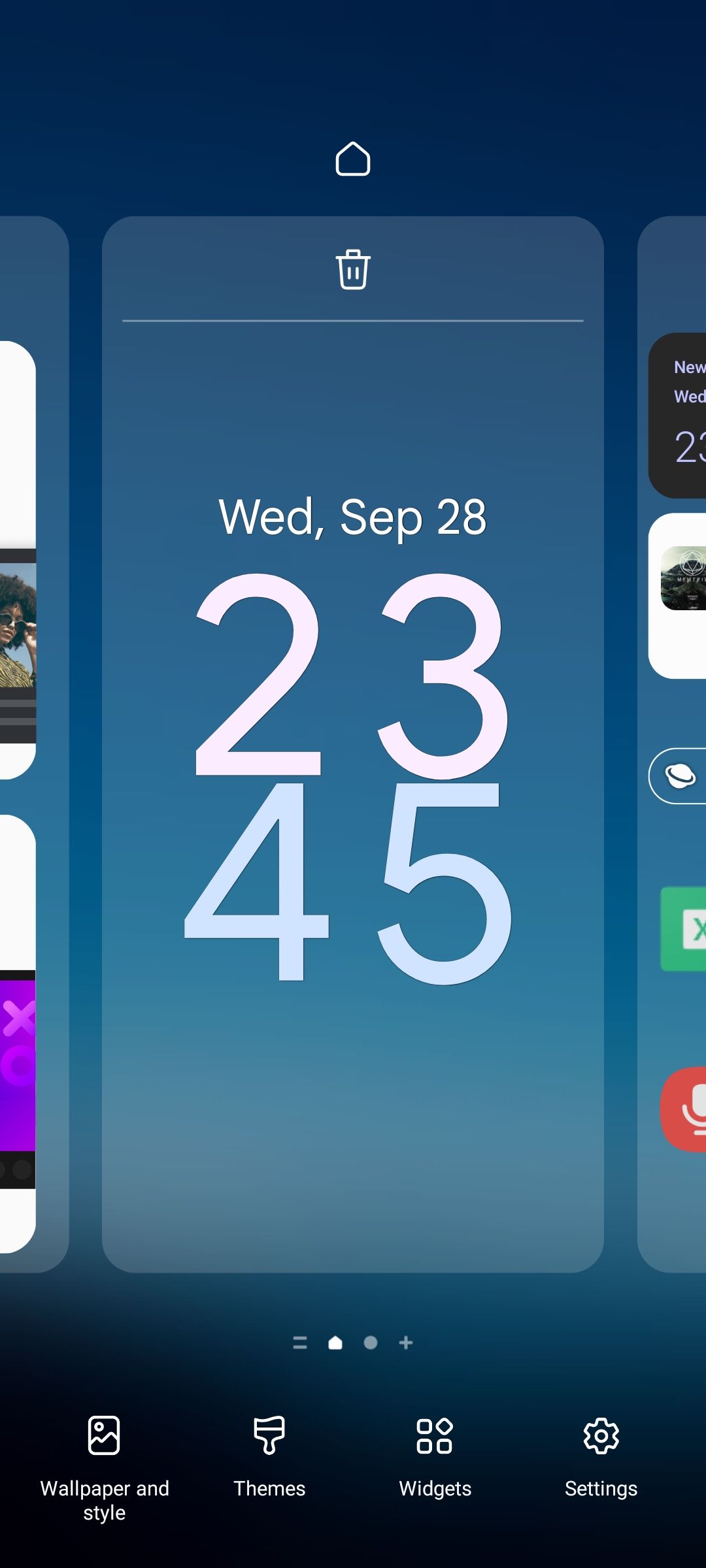 Samsung One UI Home screen menu options
