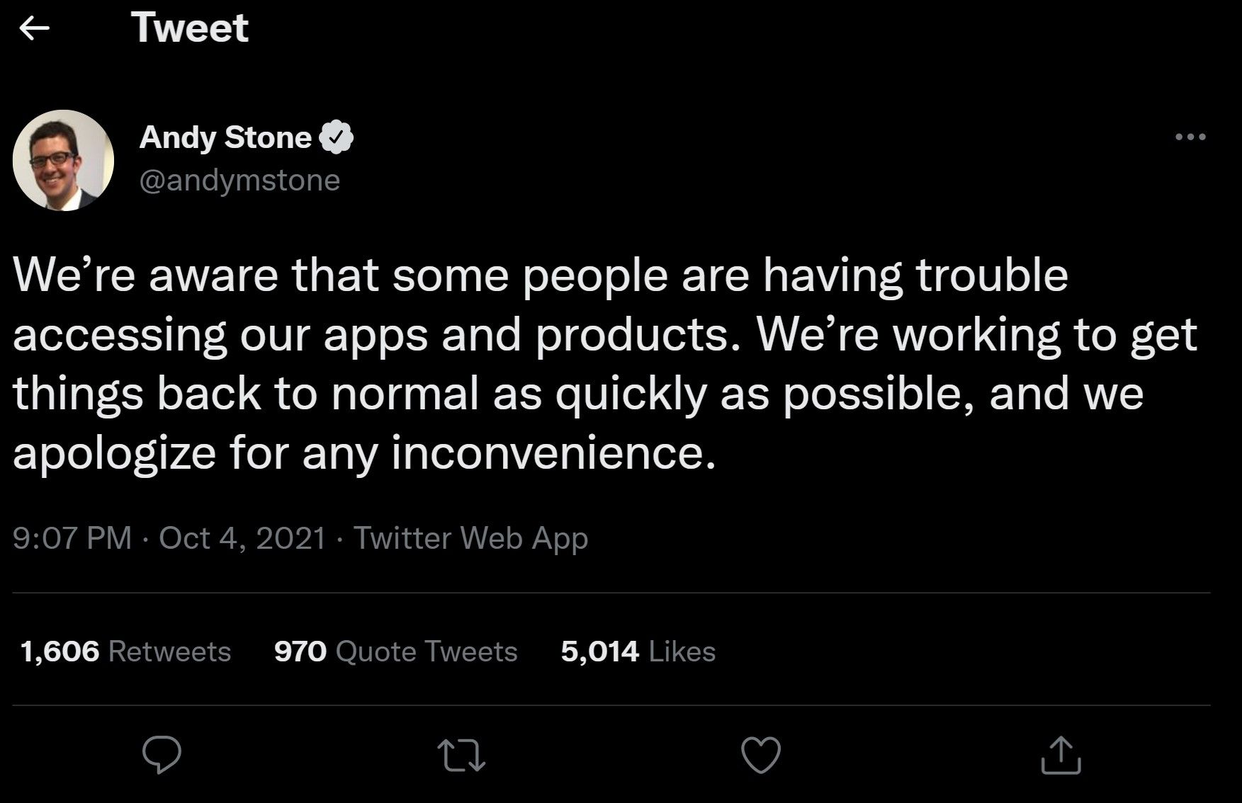 Tweet of Andy Stone About Facebook and Messenger Outages on Twitter