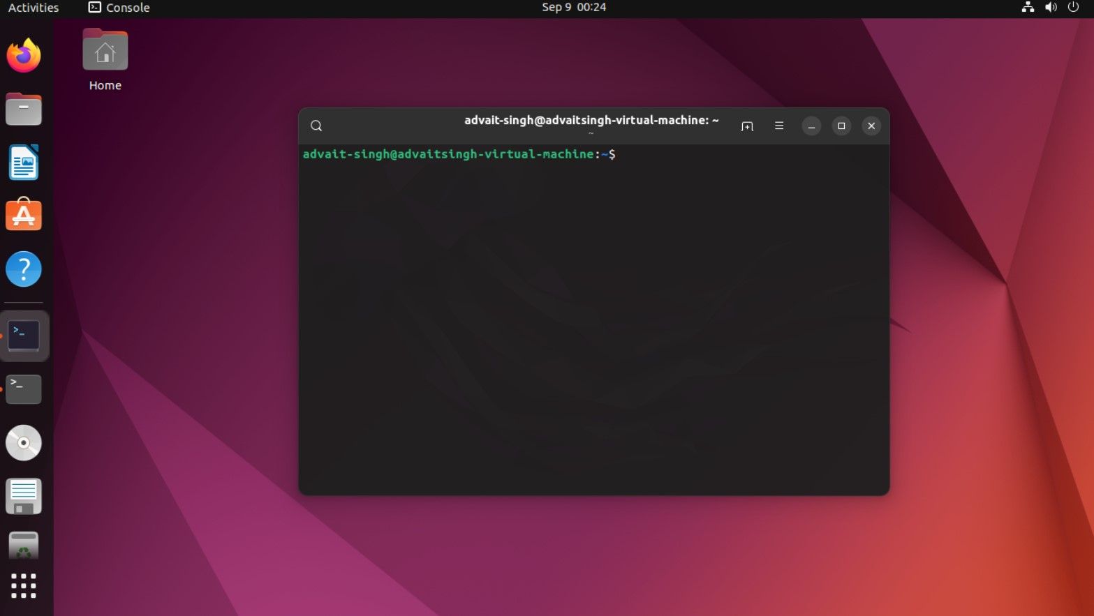 Console window on Ubuntu 22.10 Kinetic Kudu's GNOME 43 desktop