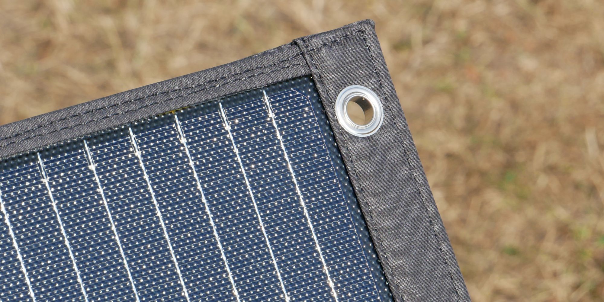 Zendure 400W Solar Panel Grommet and Stiching Detail