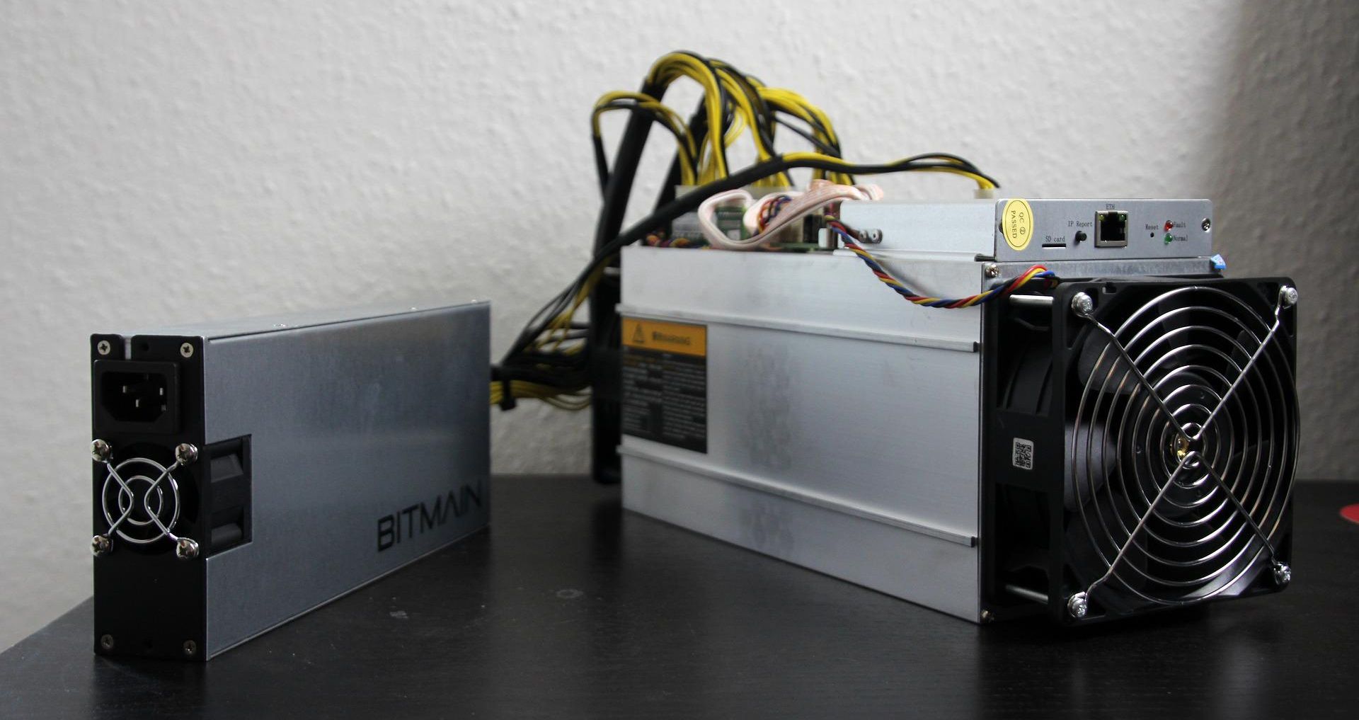 how much to build a bitcoin miner