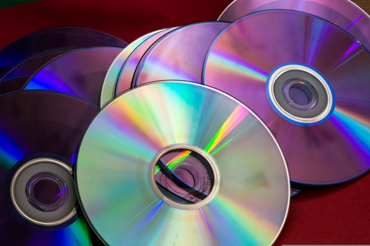 CD-ROM discs
