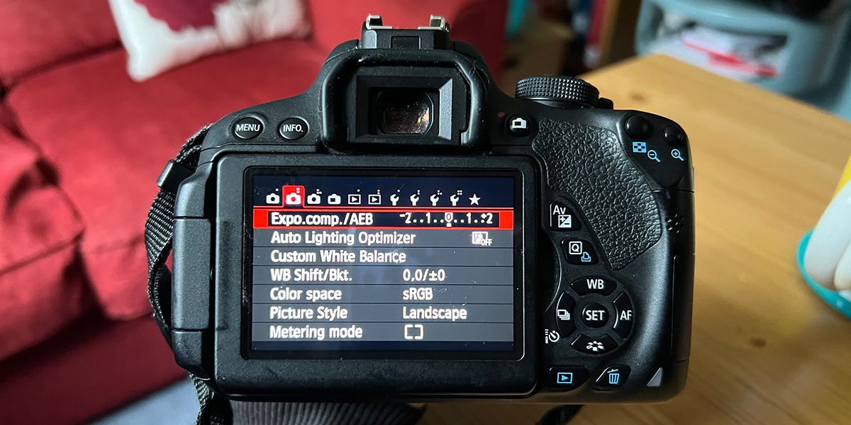 Canon DSLR menu with AEB setting highlighted.