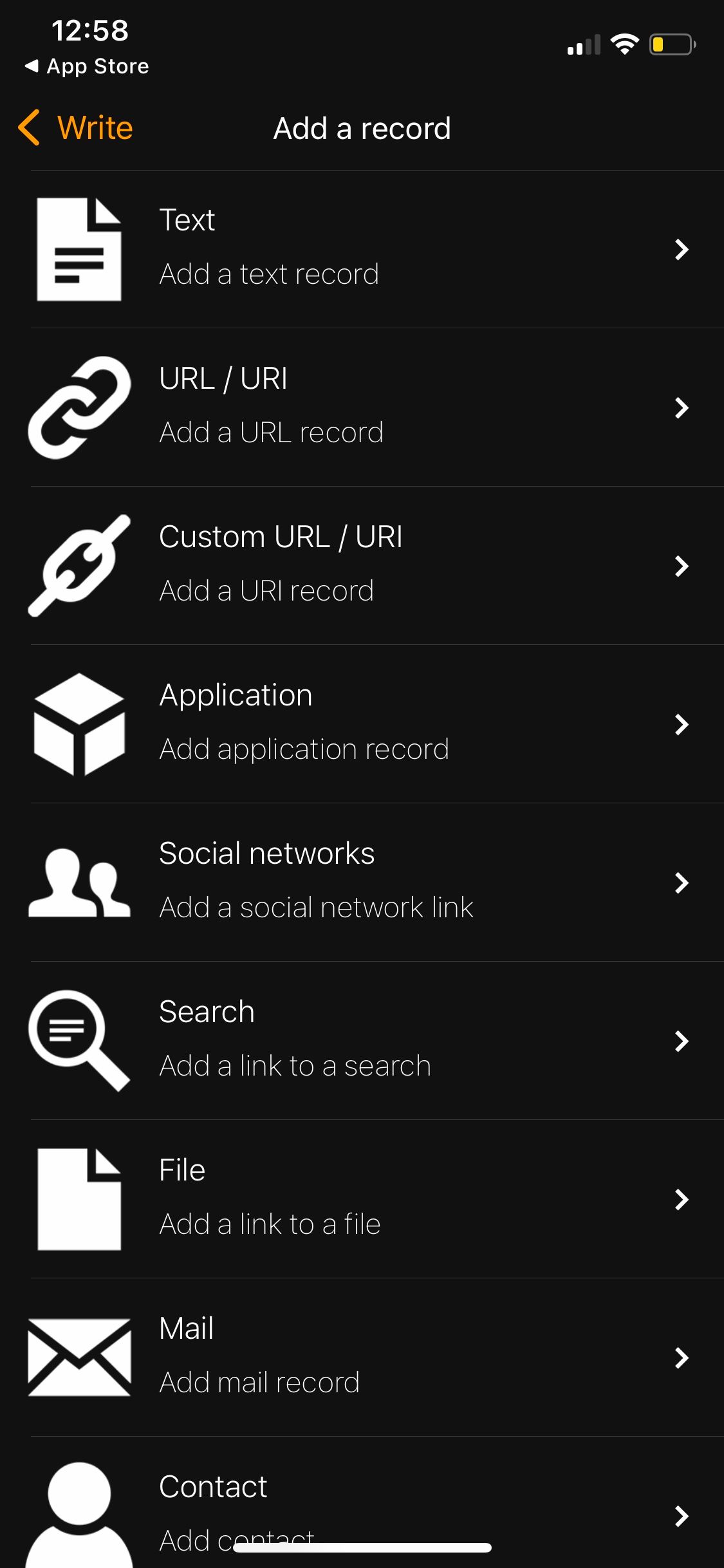 Screenshot of NFC Tools app write options, including adding a URL link.