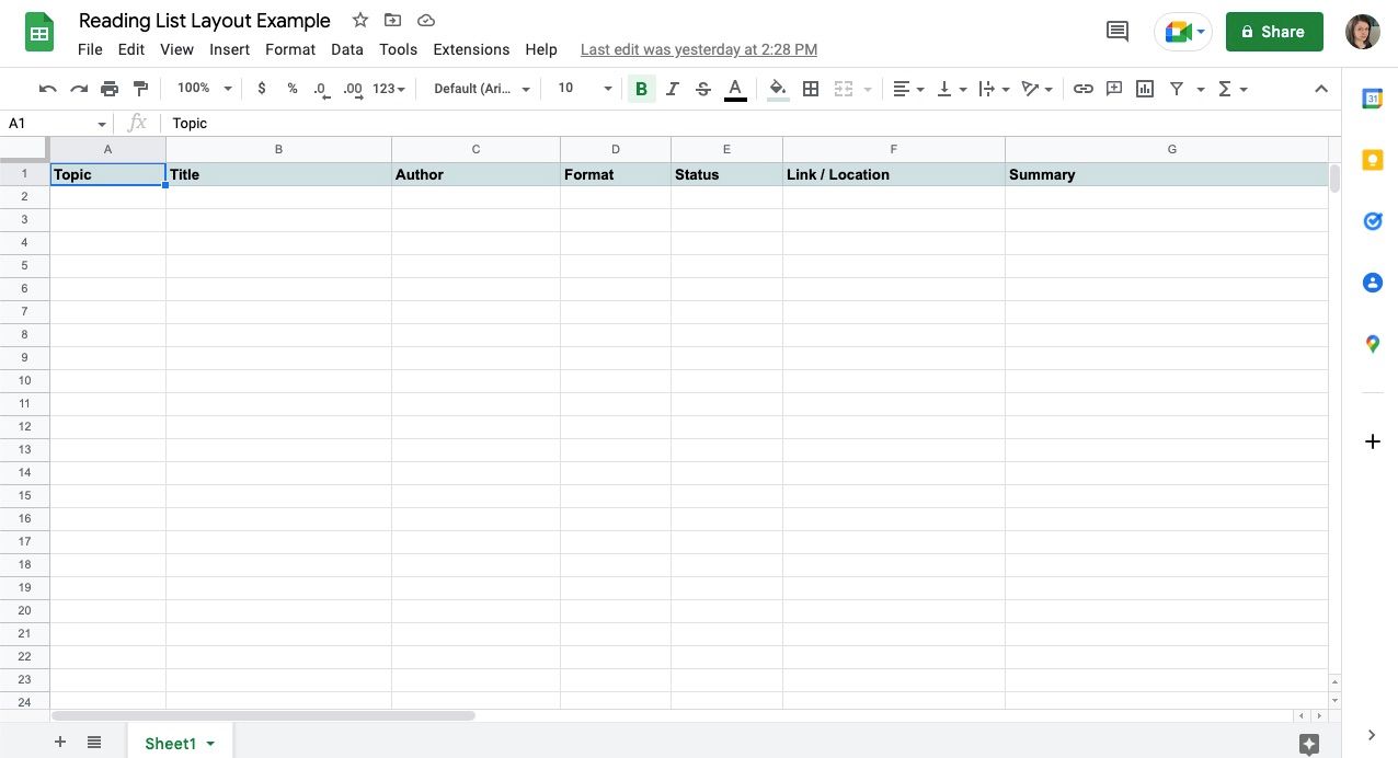 Row of column titles in spreadsheet software