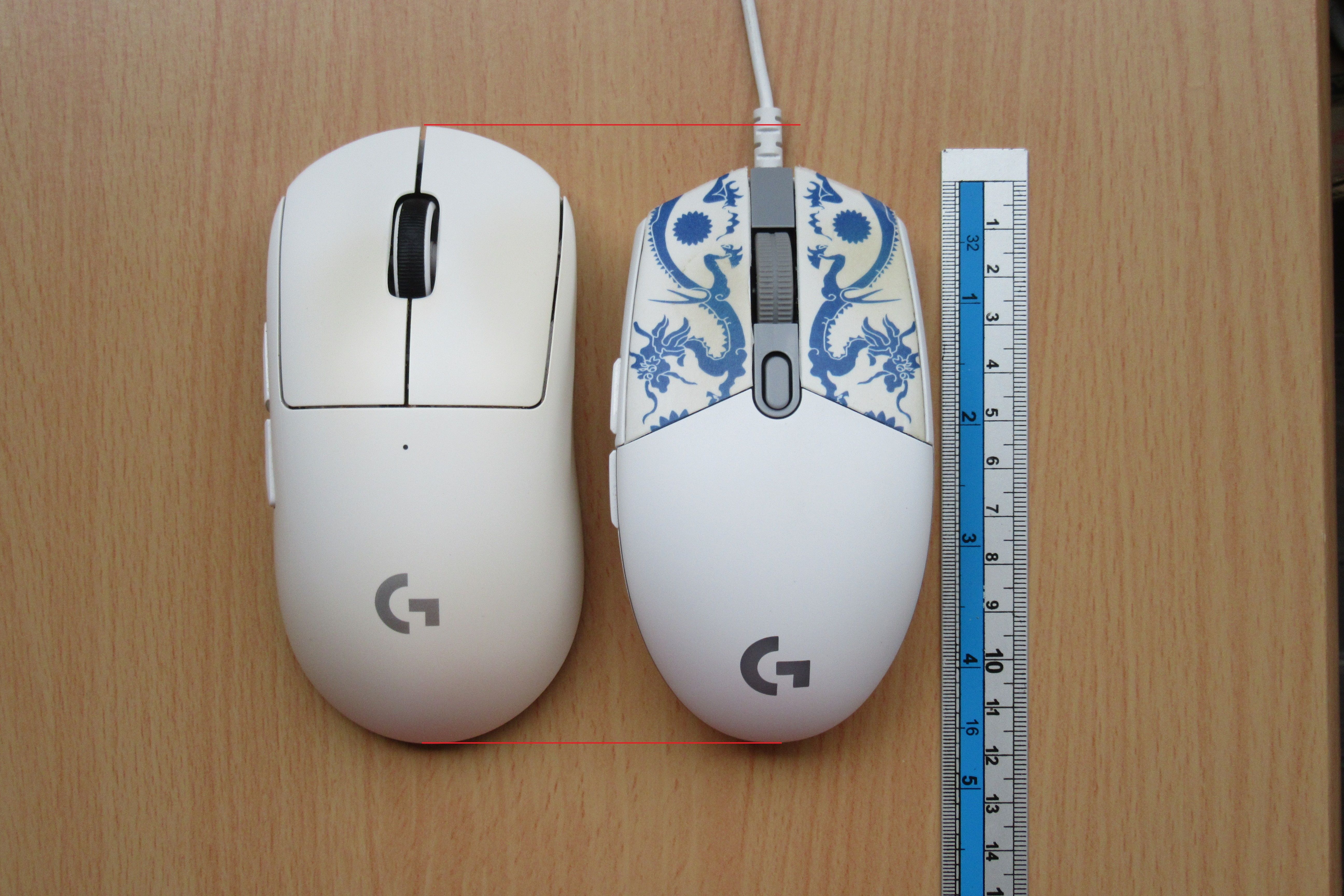 Superlight و G102 مقایسه شدند