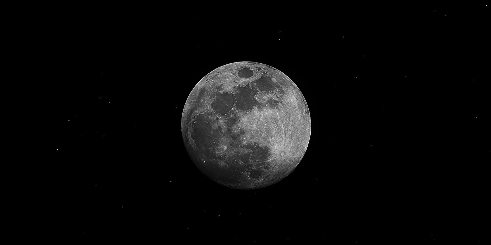 moon-in-night-sky