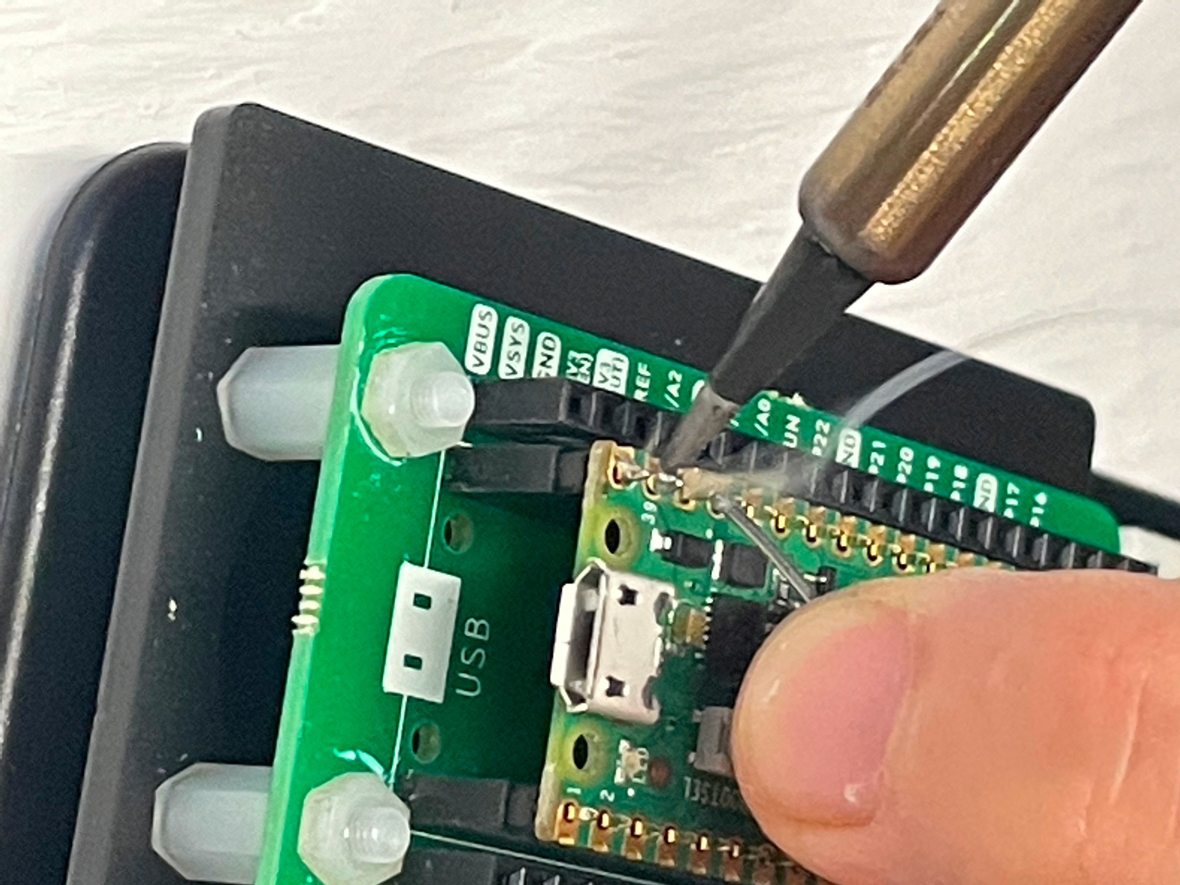 soldering 3rd pin on Raspberry Pico
