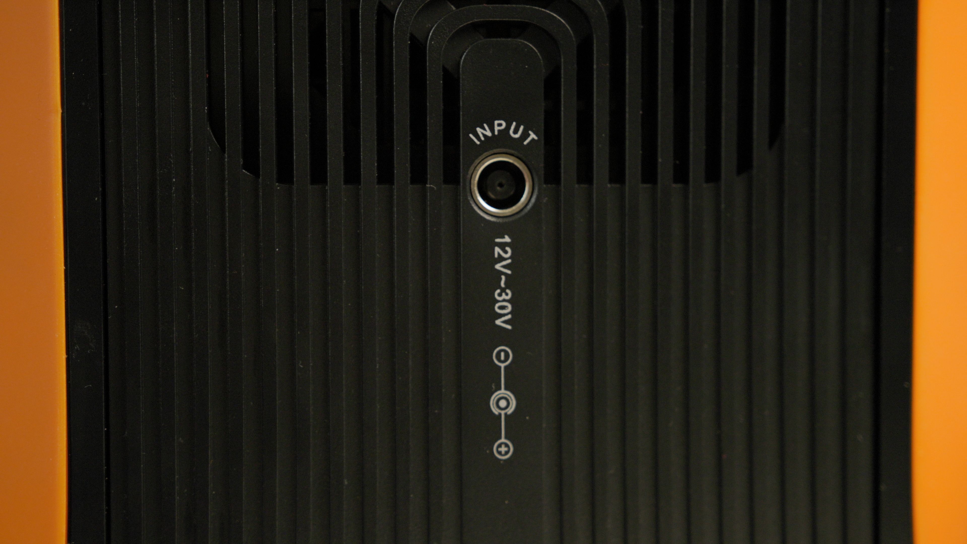 ورودی DC 8 میلی متری OUPES 600W