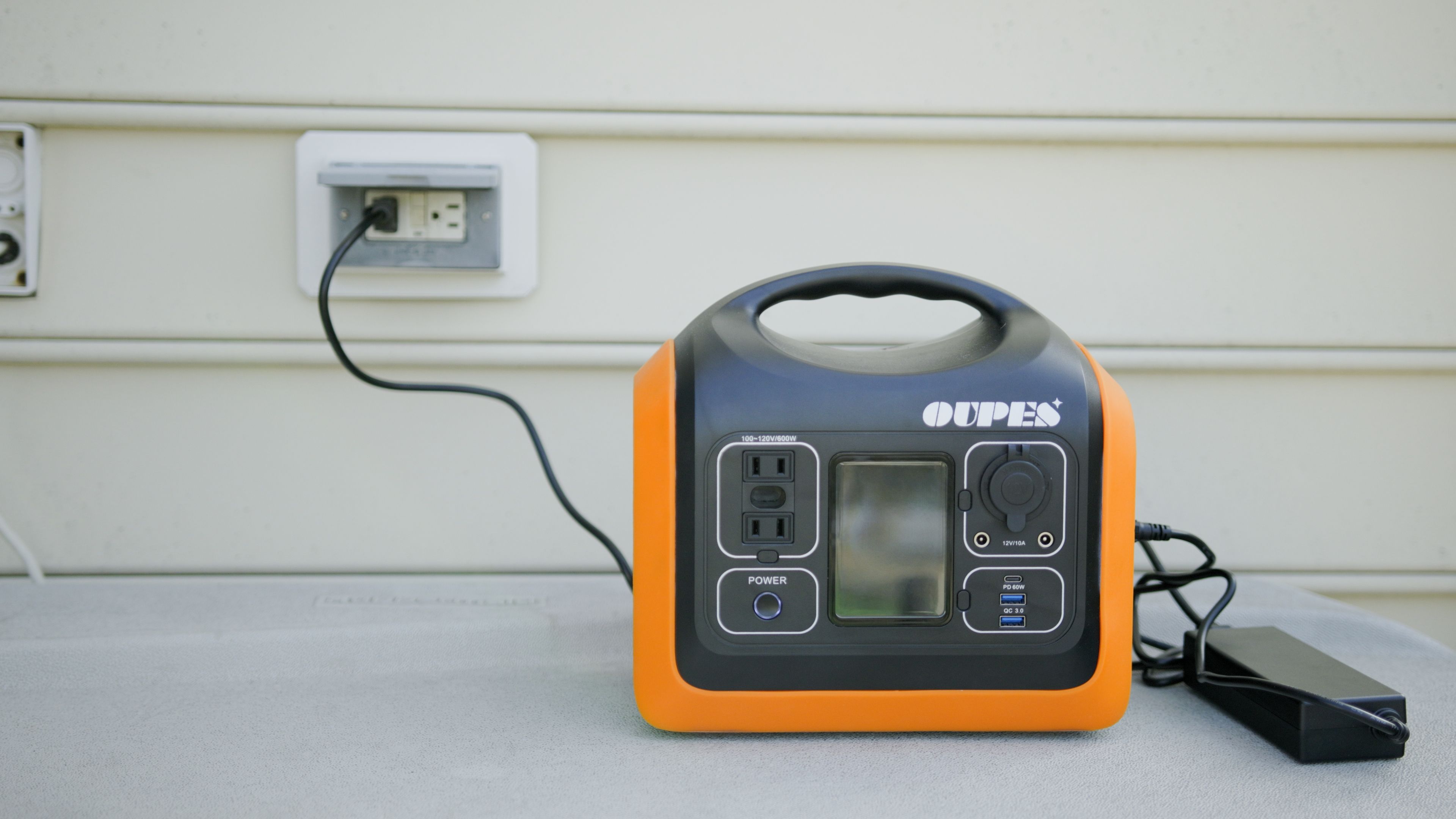 شارژ دیواری OUPES 600W
