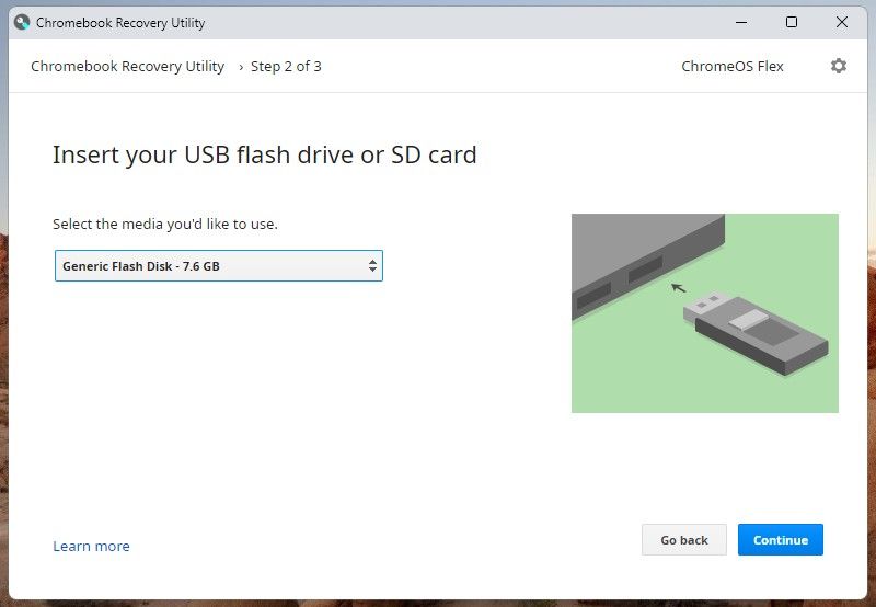 Memilih Drive USB di Utilitas Pemulihan Chromebook