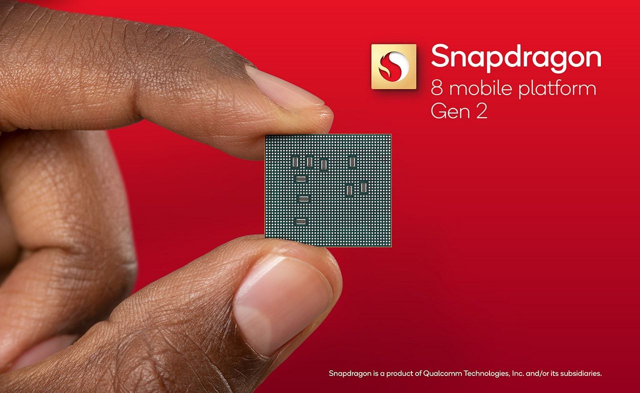 Chip Snapdragon 8 Gen 2 en la mano