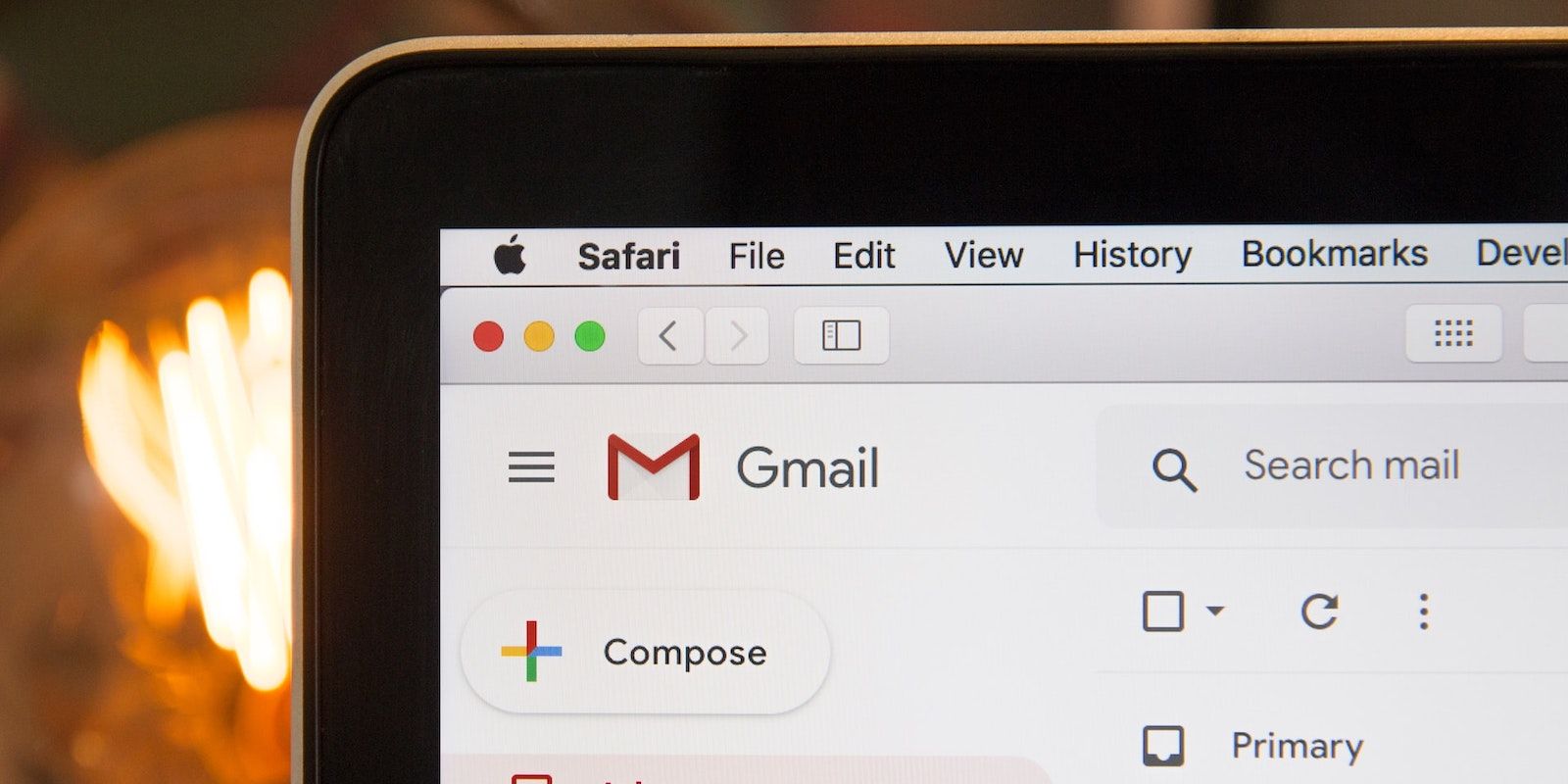 Le coin de l'écran de la boîte de réception Gmail