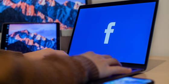 Facebook Myths Busted: 10 Common Misconceptions You Shouldn't Believe