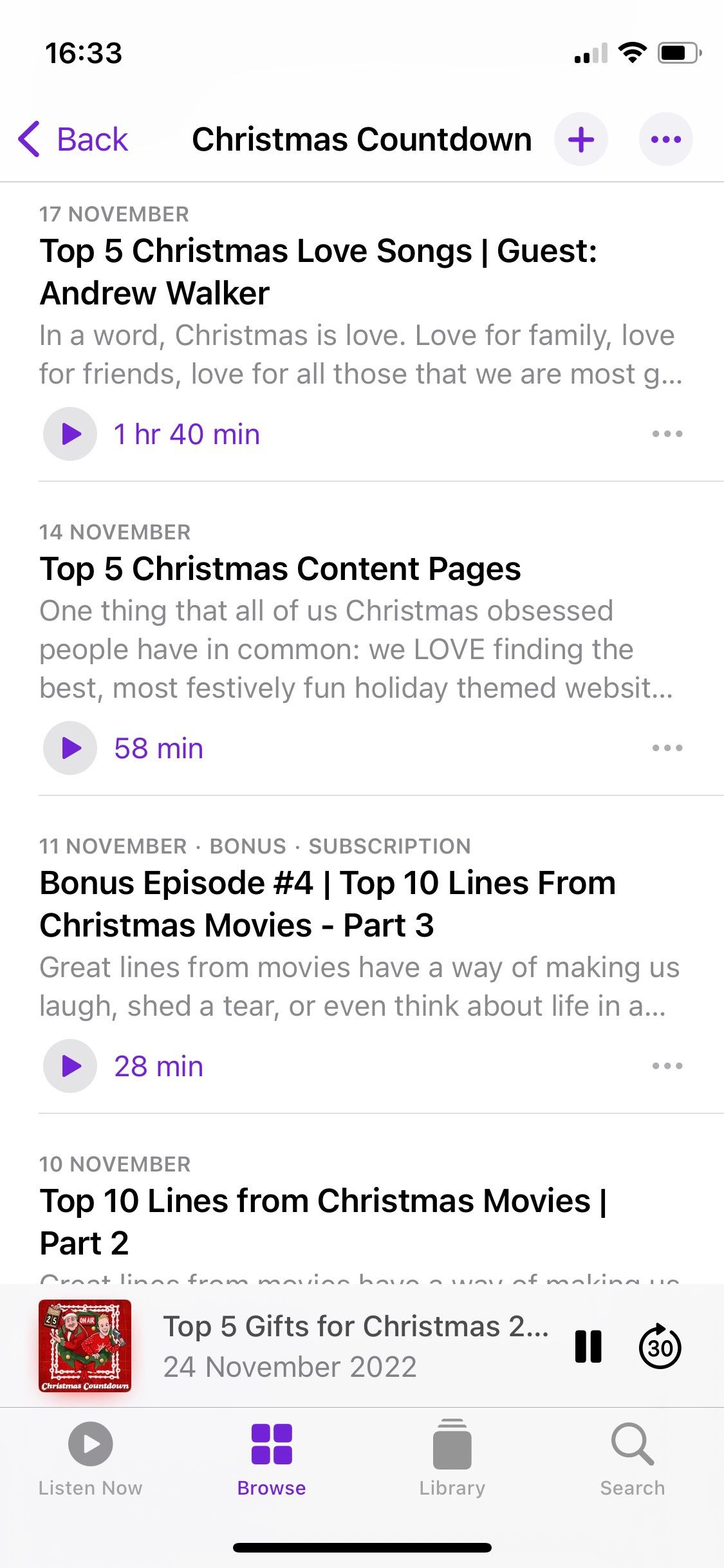 Capture d'écran du podcast Christmas Countdown montrant la liste des épisodes