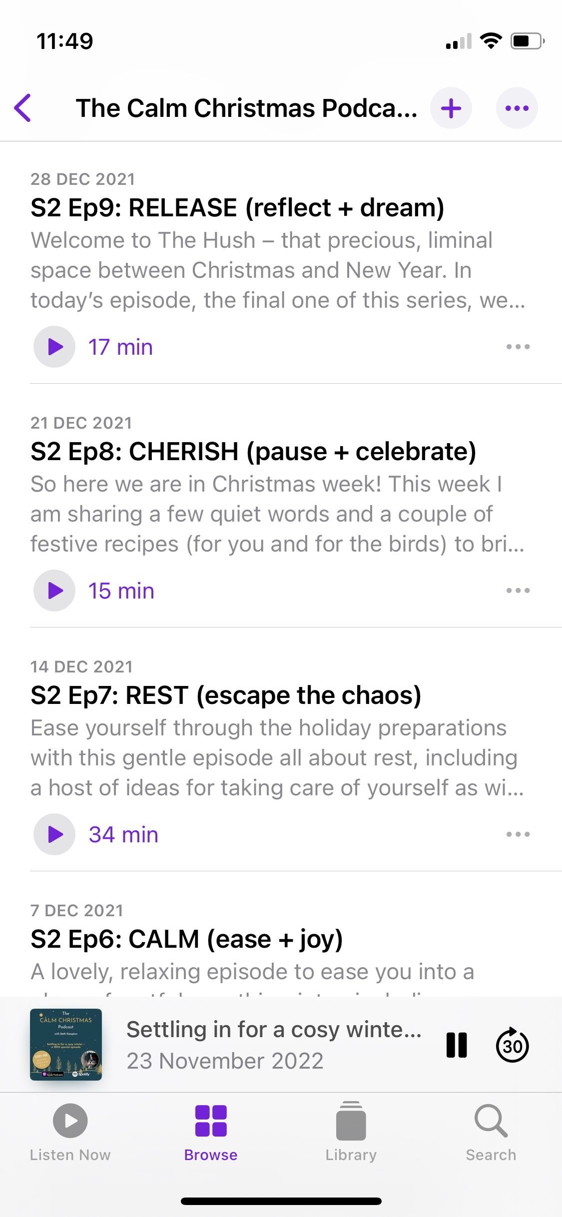 Capture d'écran du podcast The Calm Christmas montrant la liste des épisodes