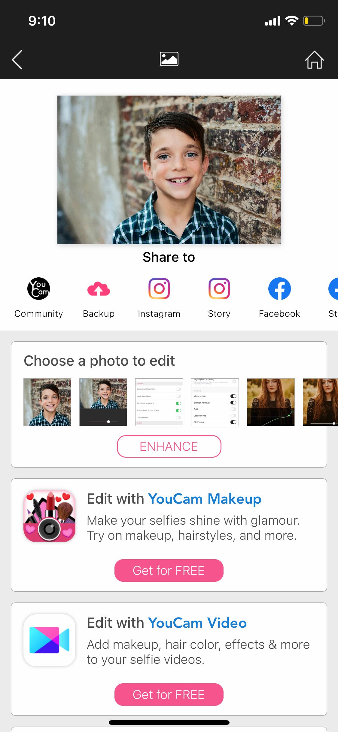 Share menu in YouCam Perfect