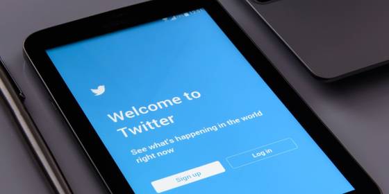 5 Reasons Why You Should NOT Quit Twitter