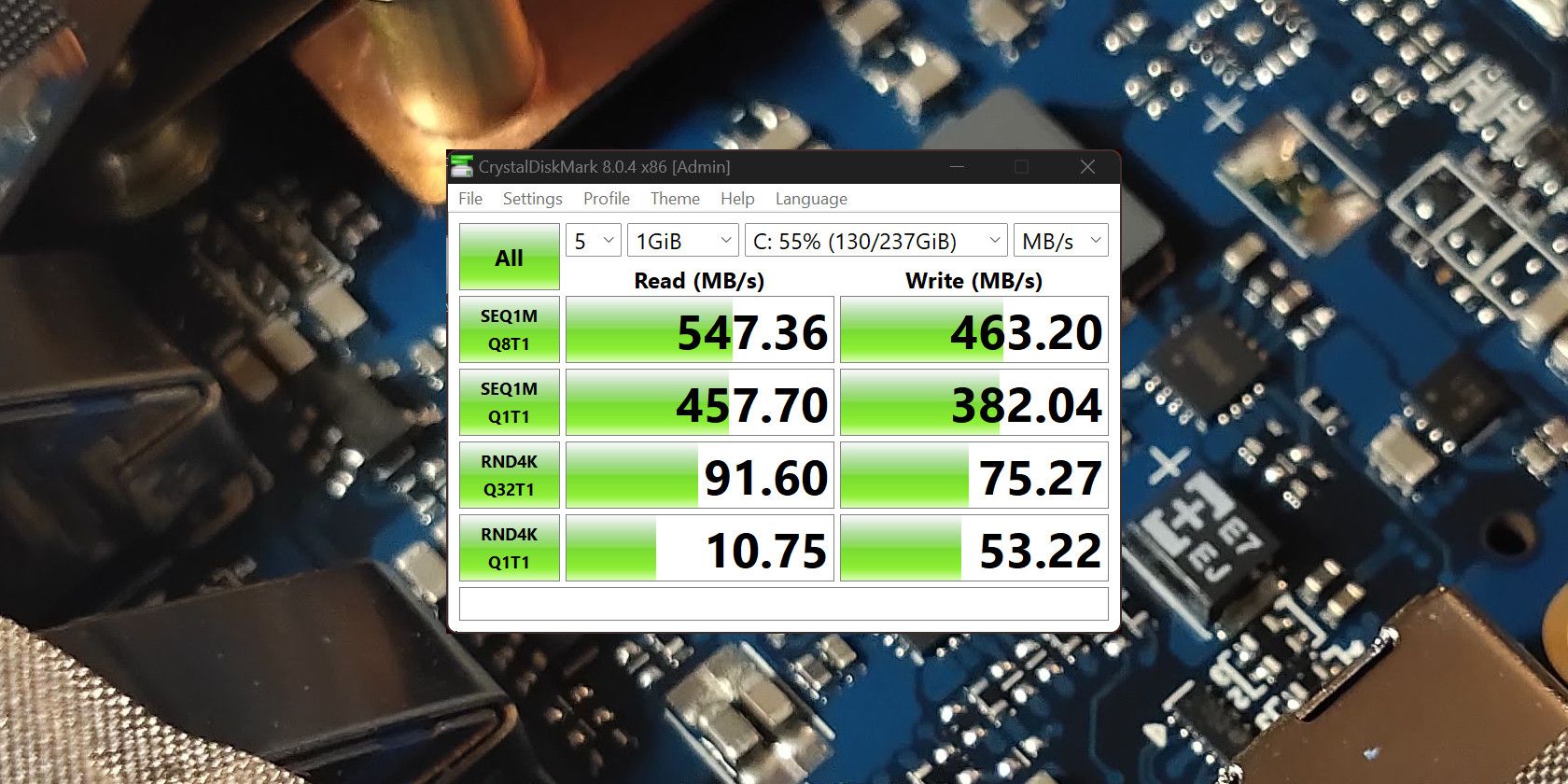 aerofara-aero-2-pro-benchmark-crystaldiskmark