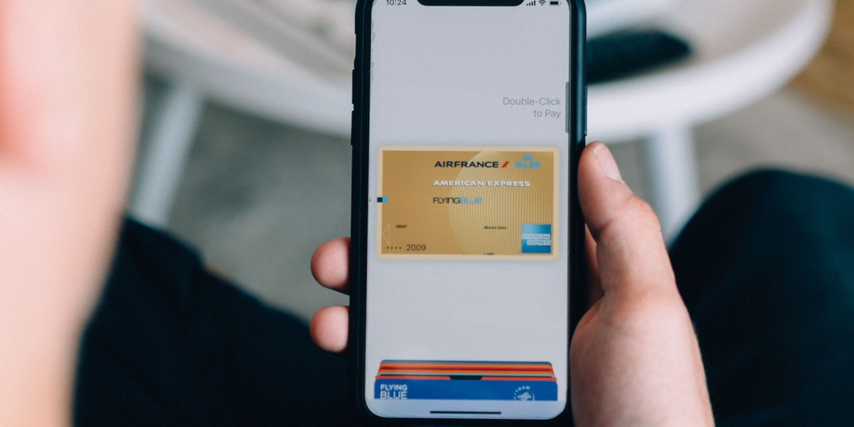 How to Autofill Credit Card Details on an iPhone