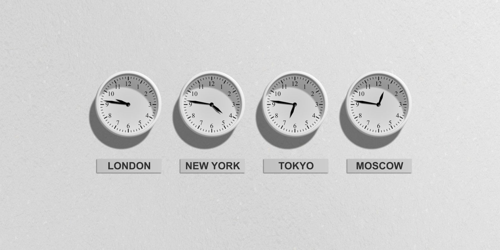 Uhren für verschiedene Städte.