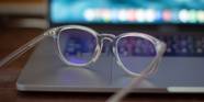 The Pros And Cons Of Using Computer Glasses