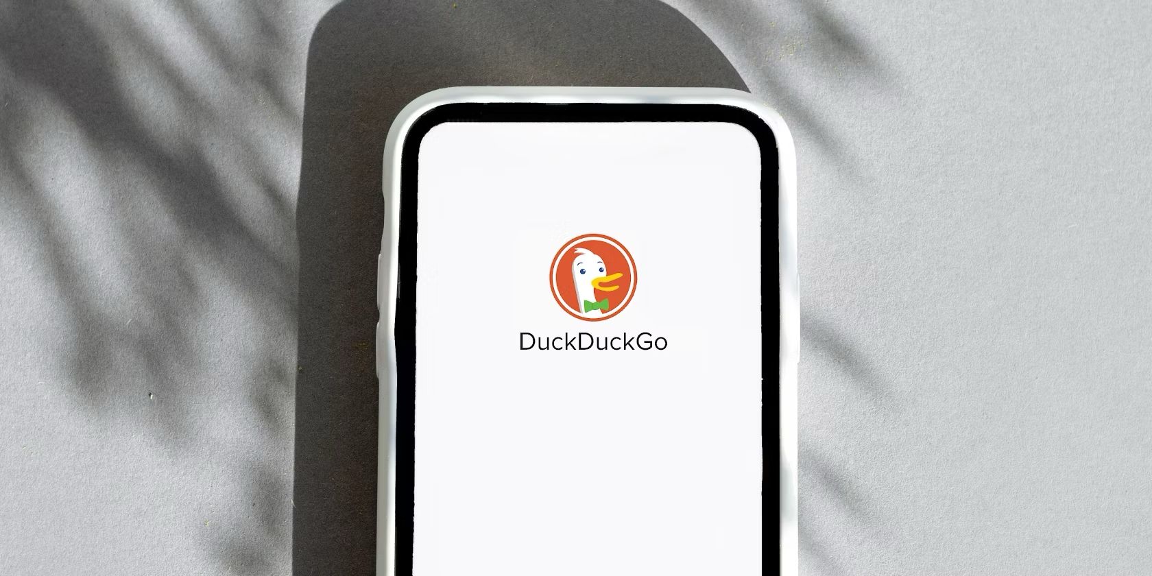 logo duckduckgo di smartphone