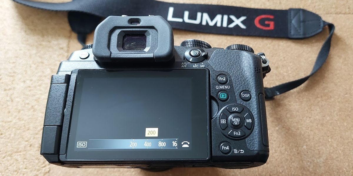 ISO steps up on the Panasonic Lumix G DSLR