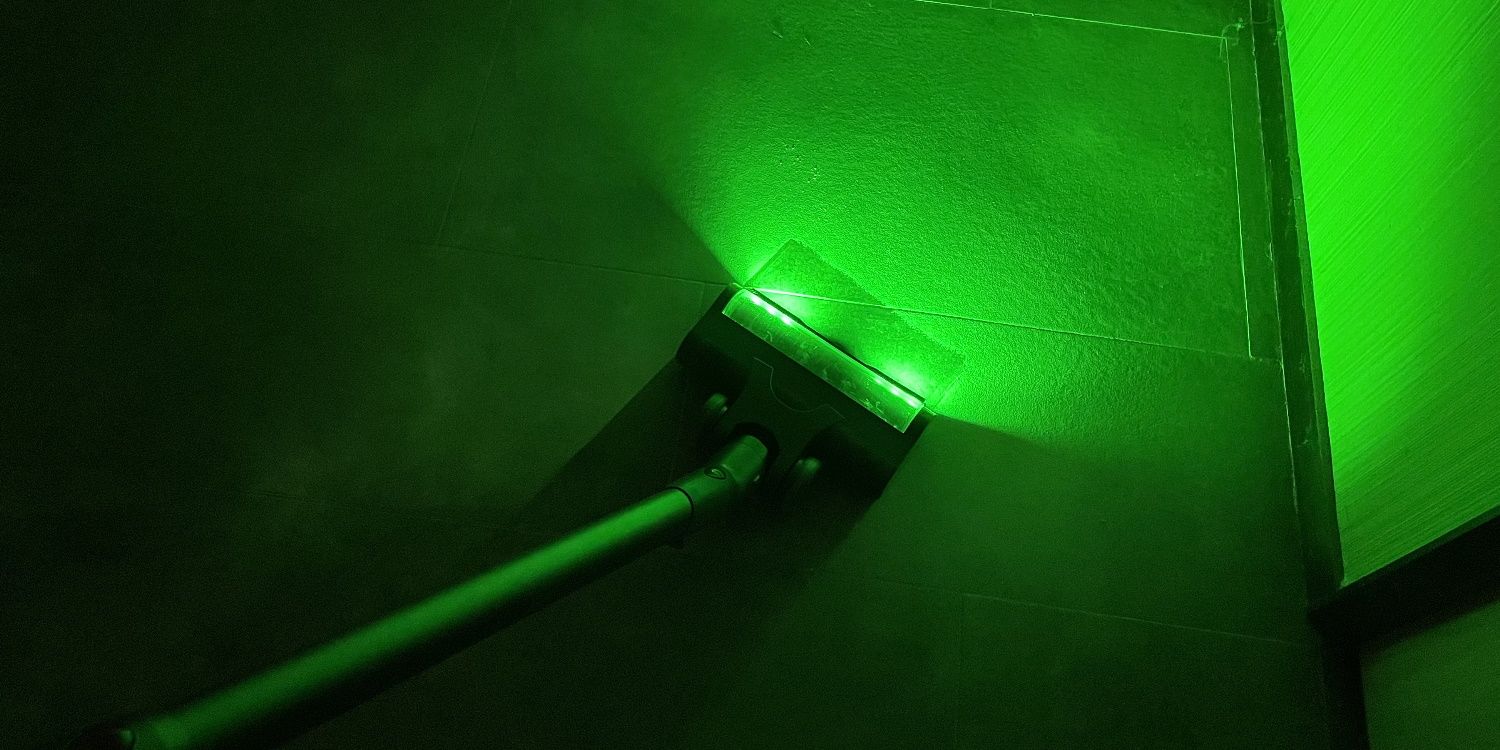 maircle green laser light
