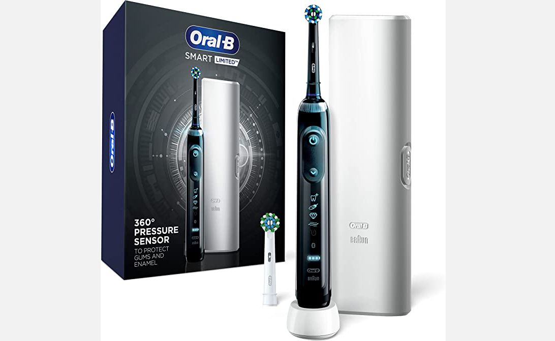 Product shot of oral b smart toothbrush