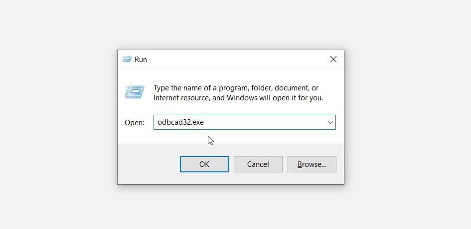 دسترسی به برنامه ODBC Data Sources با استفاده از کادر محاوره‌ای دستور Run