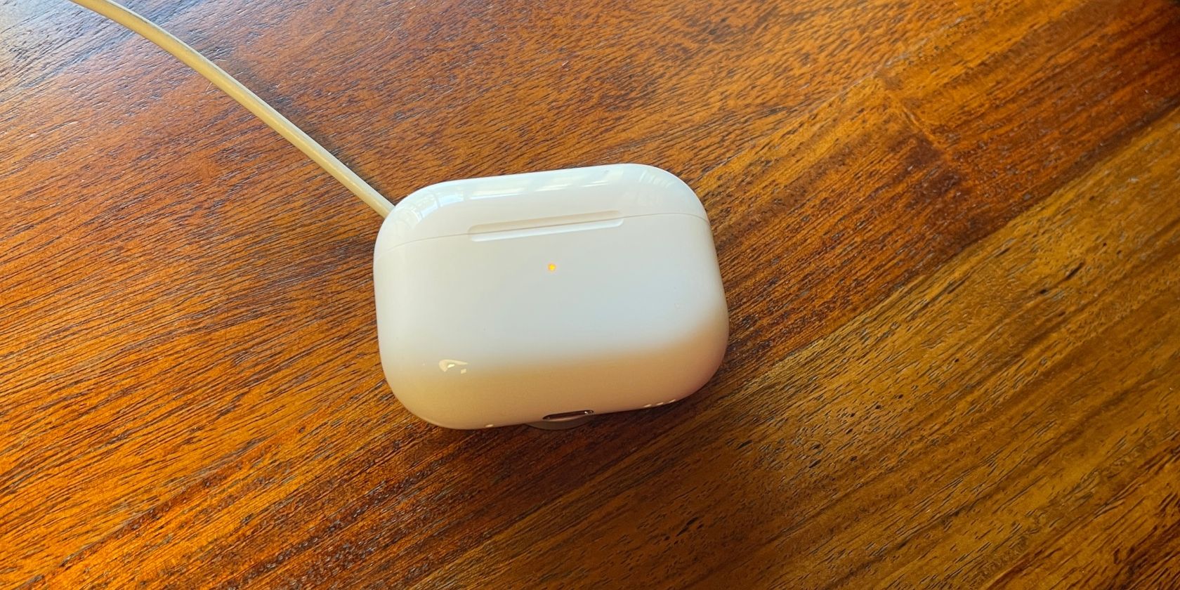 AirPods Pro (2nd Gen.) on Apple Watch Charger