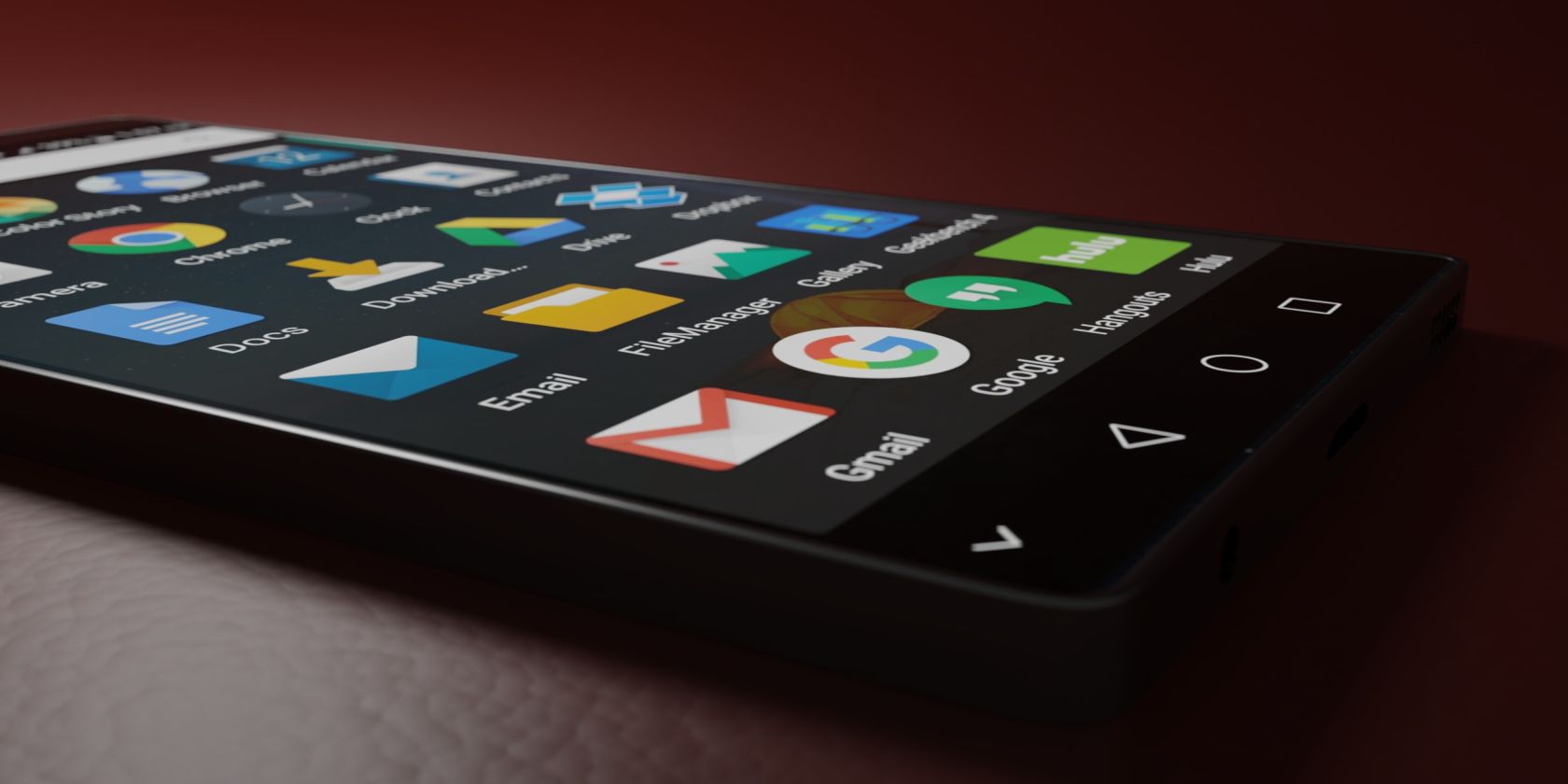 Android-телефон лежит на столе с открытым ящиком приложений