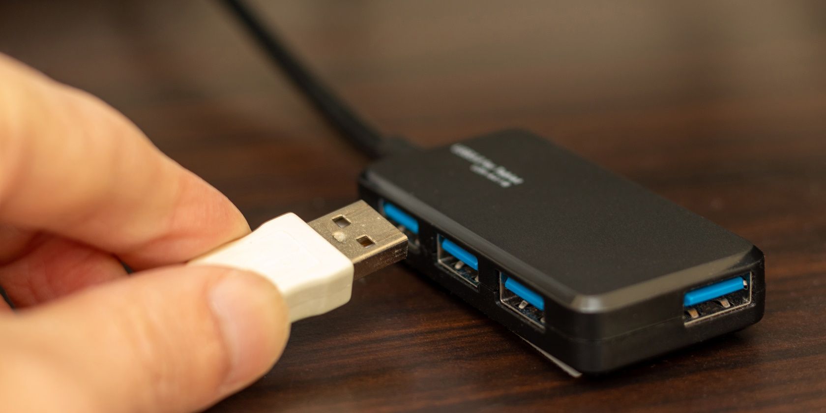 The 5 Best USB Hubs for PS5