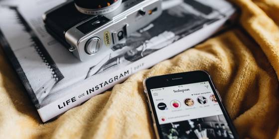 How to Start a Blog on Instagram: 7 Tips for Beginners