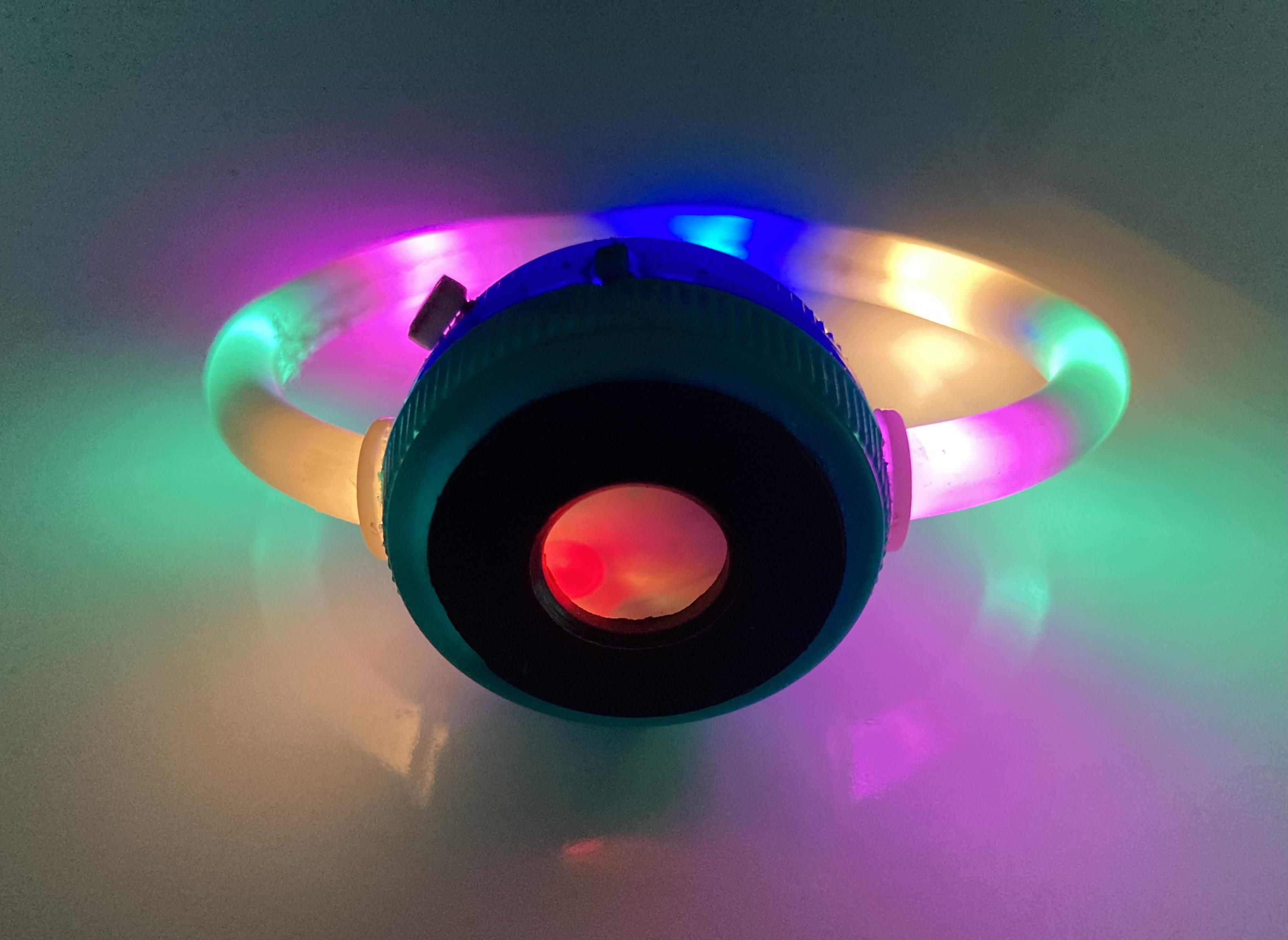 Vòng đeo tay LED LDR sáng lên với nhiều màu sắc khác nhau