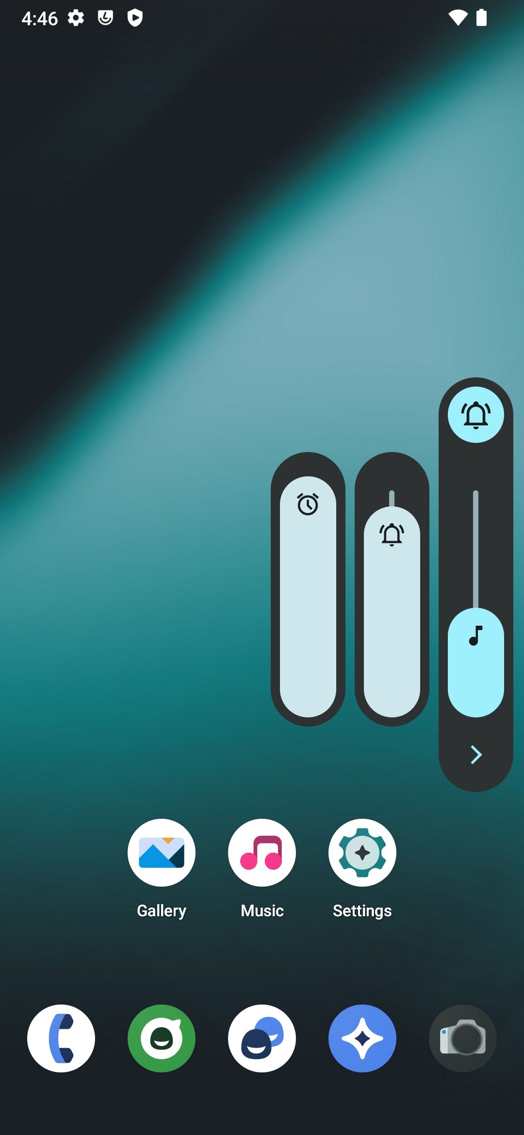 LineageOS 20 Home Screen Showing Expanded Volume Panel