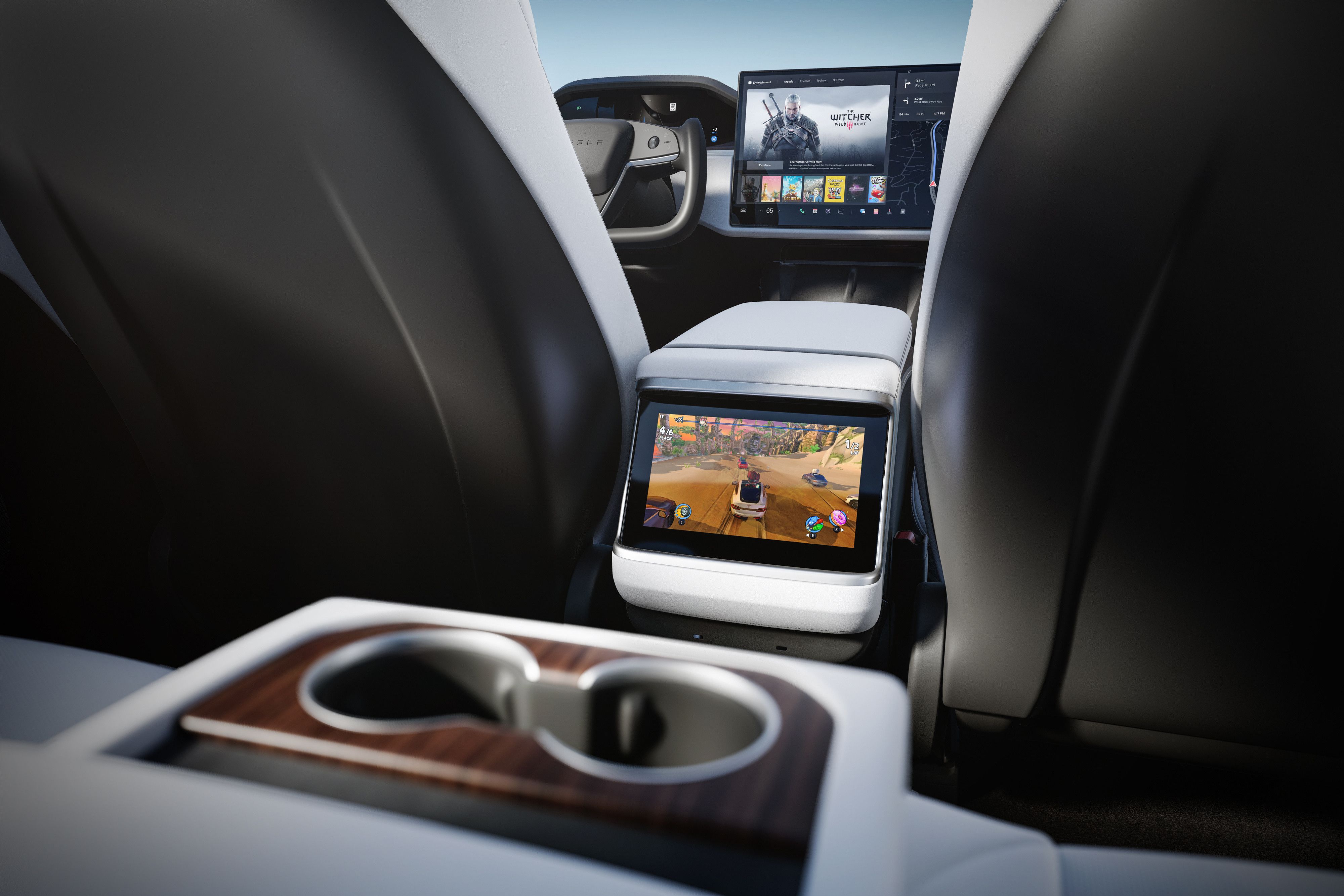 model-s-rear-screen-1