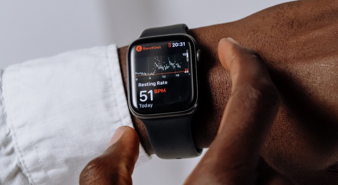 monitoring heart rate on an Apple Watch